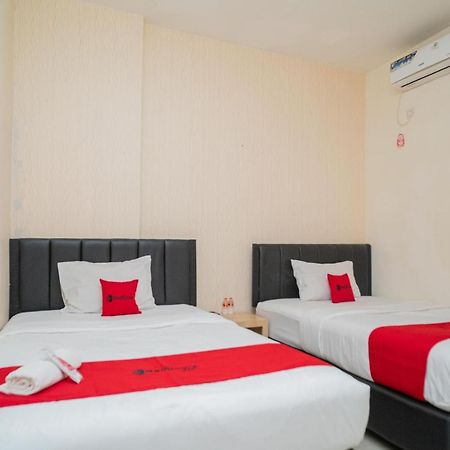 Reddoorz Near Flyover Arjosari Malang Exterior photo