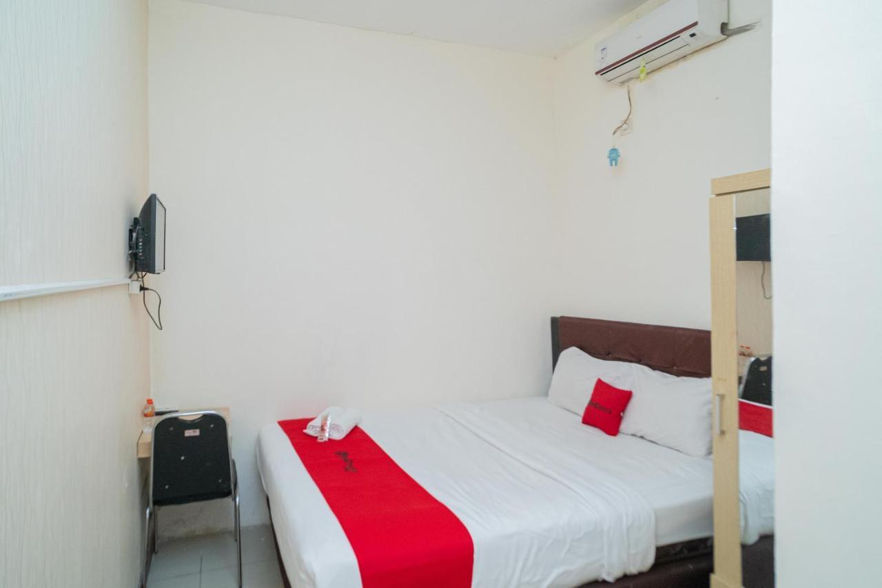 Reddoorz Near Flyover Arjosari Malang Exterior photo
